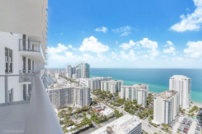 2 BDR Corner with Spectacular Ocean and City Views